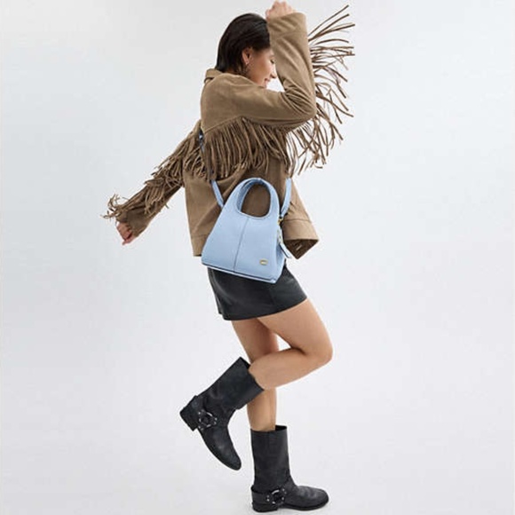 Lana Shoulder Bag 23 - Picture 4 of 14